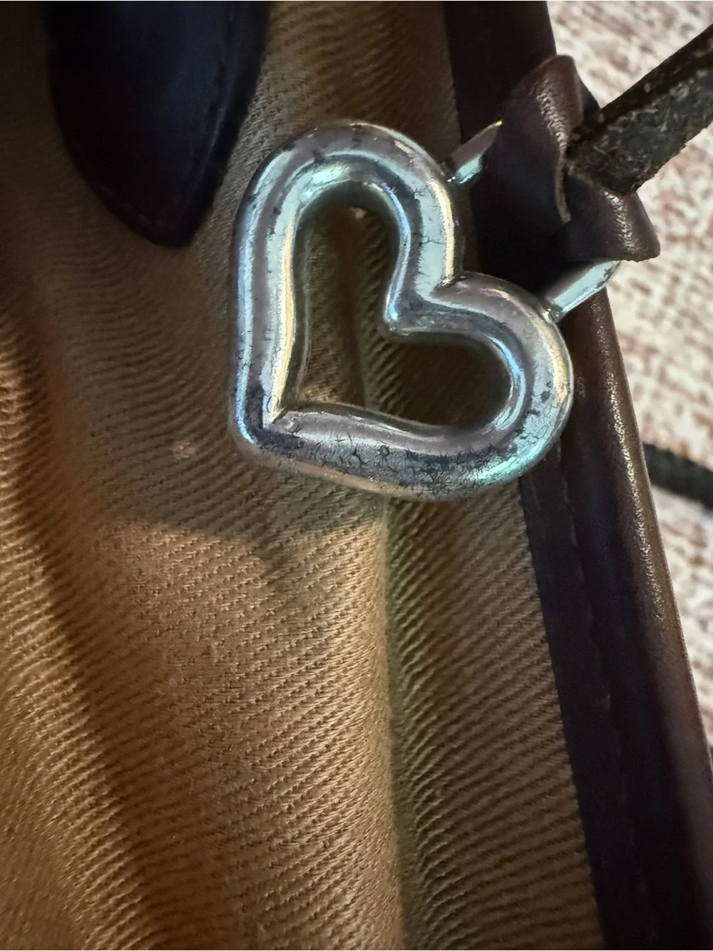 Brighton Vintage Canvas Leather Crossbody Bag Brown Heart Charm Y2K